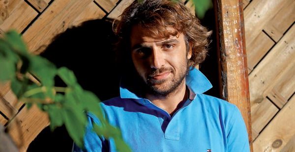 Ο Φάνης… νύφη;