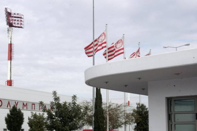 Τους “ζεσταίνουν” για αύριο