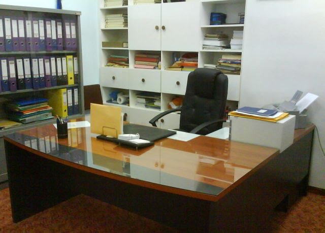 Διευθυντής…”φάντασμα”