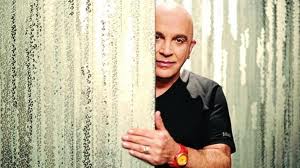 “Χυδαία η επίθεση στον Νταλάρα!”