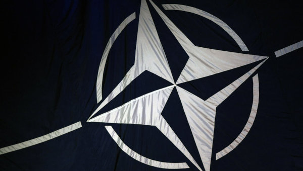 Το ΝΑΤΟ βάζει χέρι στην Ουκρανία
