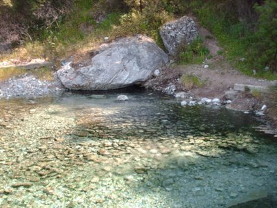 Έφυγε μόνο με το… μαγιό!