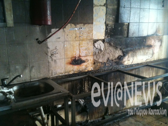 Κάηκε καφενείο