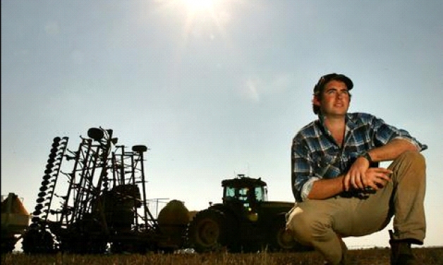 Οι νέοι παίρνουν τα βουνά…