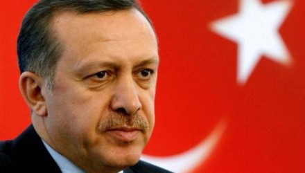 Οι Γερμανοί βραβεύουν τον Ερντογάν