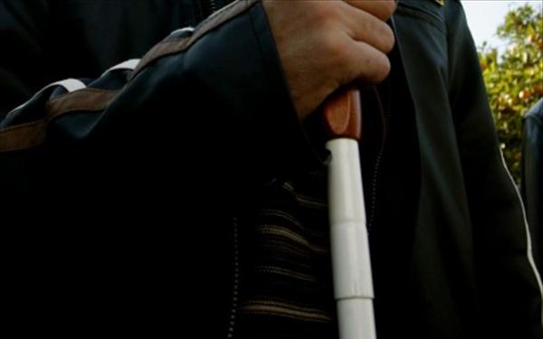 Εσείς καταγγέλετε στον eniko