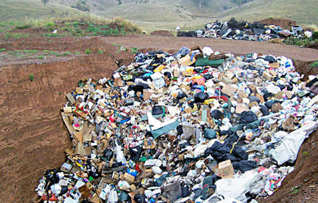 Θα τους πνίξουν τα σκουπίδια