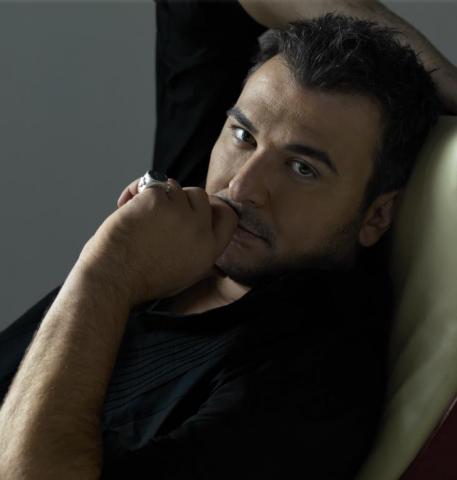 Ο Αντώνης θα τραγουδήσει απόψε;