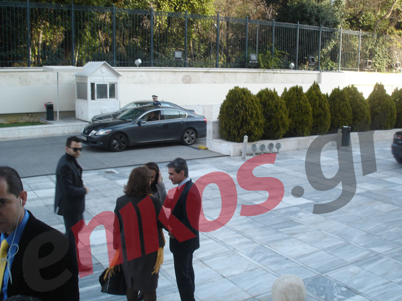 Και υπουργός και gentleman