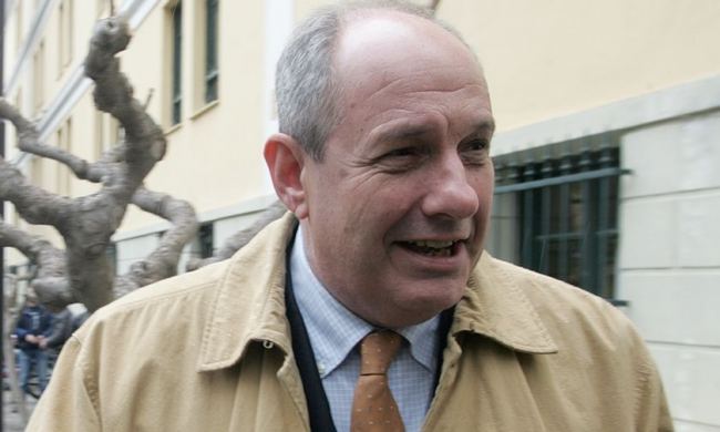 Τράγκας: “Ο Κουίκ εκπρόσωπος του Καμμένου”