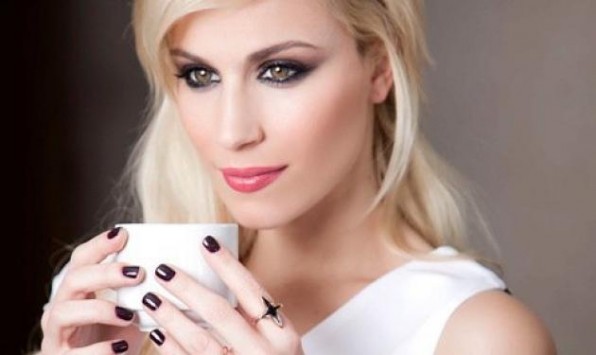 Είναι παραδοσιακή γυναίκα…