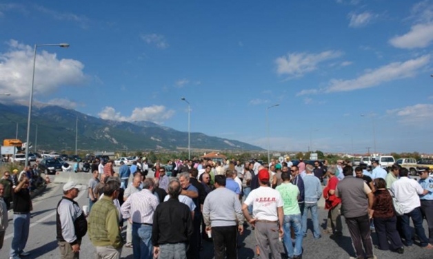 Τώρα-Συγκέντρωση κατοίκων στην Πάτρα