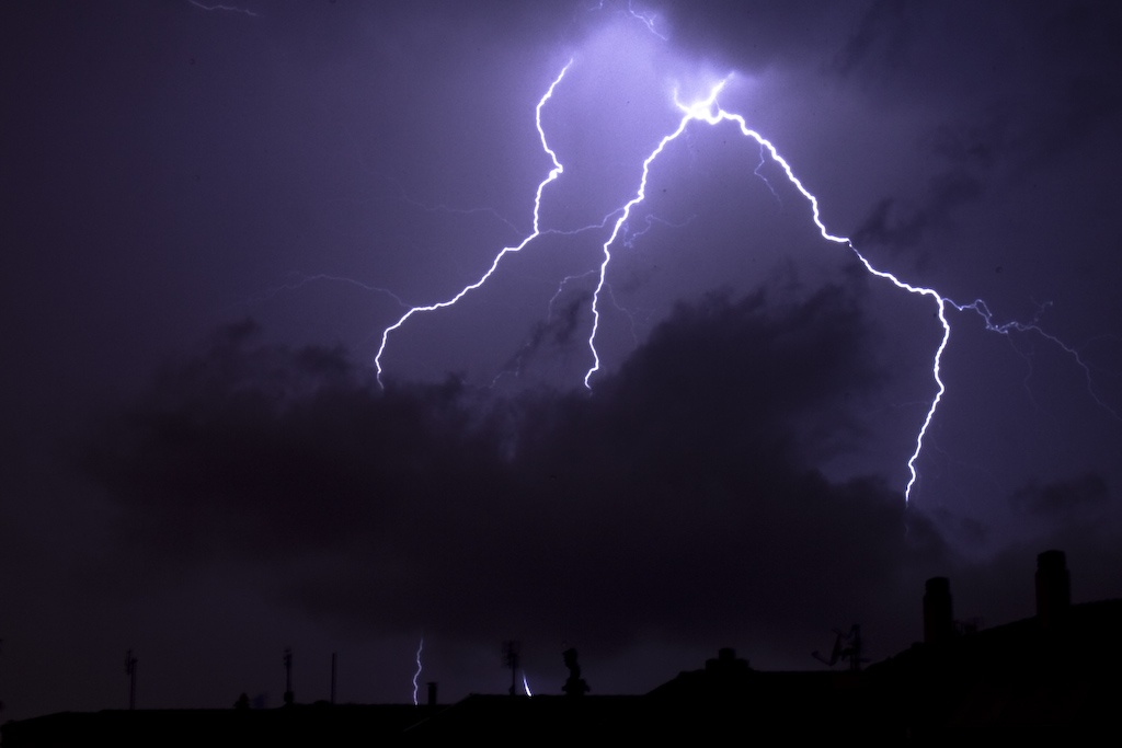 Από θαύμα σώθηκε…εκκλησία