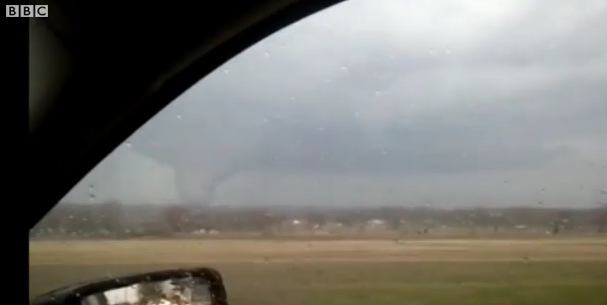 Ανεμοστρόβιλος – φονιάς