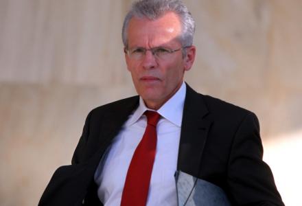 Εισαγγελέας για σπατάλη