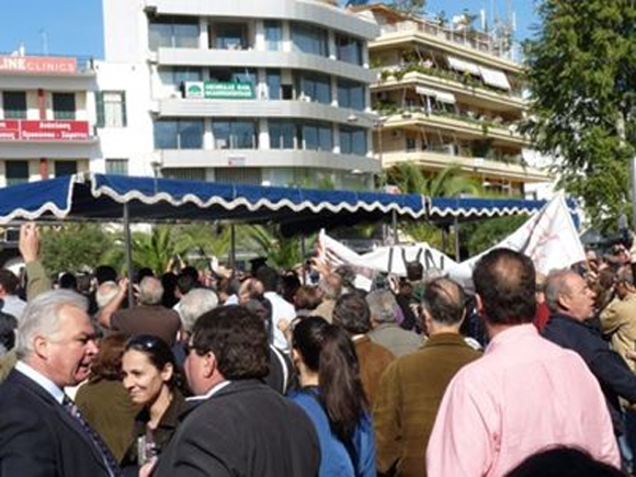 Χωρίς εξέδρα στον Πύργο