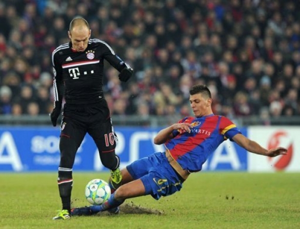 Live: ΜΠΑΓΕΡΝ-ΒΑΣΙΛΕΙΑ