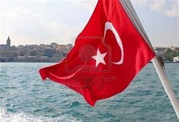 Τούρκικο πλοιάριο δεμένο στην Χίο