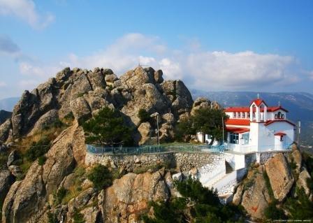 Παναγιά επάνω σε ηφαίστειο