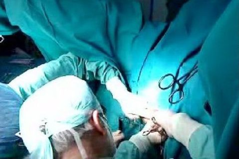 Μια παράξενη επιπλοκή…