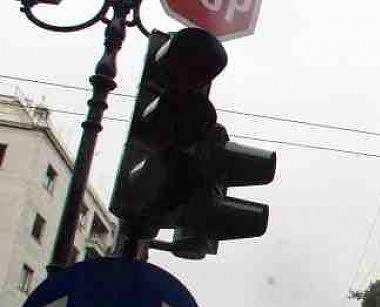 Τώρα –Φανάρια εκτός λειτουργίας