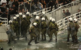 Τώρα-20 προσαγωγές στο ΟΑΚΑ