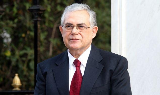 Ουπς!Που πήγε η Ελληνική σημαία;