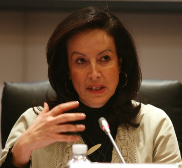 “Η διαφθορά διαλύει την ανάπτυξη”