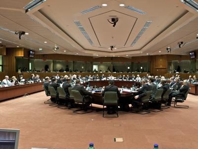 Συμφωνούν με τον Σόιμπλε