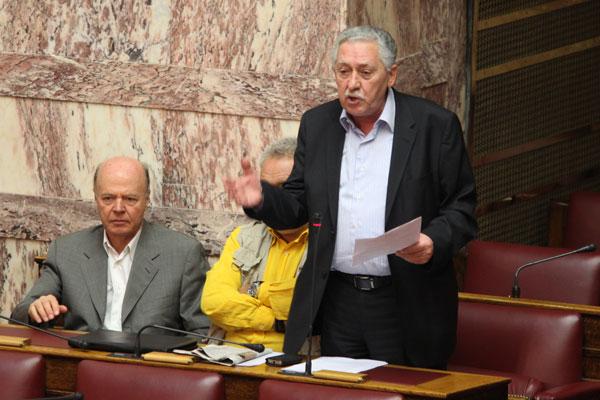 «Όχι στο δικομματισμό»