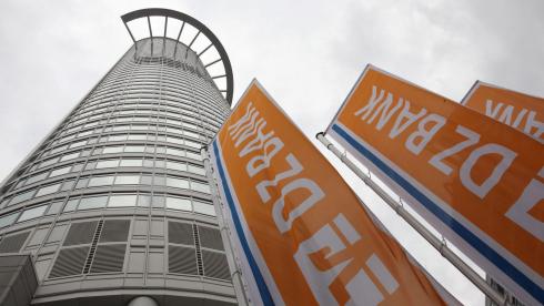 Μεγαλώνει η ομάδα για το”κούρεμα”