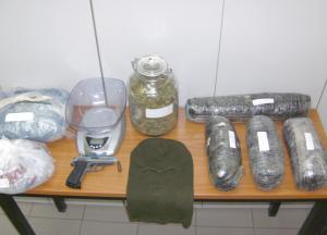 Τα κανόνιζε μέσα από τη φυλακή