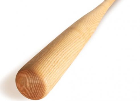 Ανελέητο ξύλο με ρόπαλα