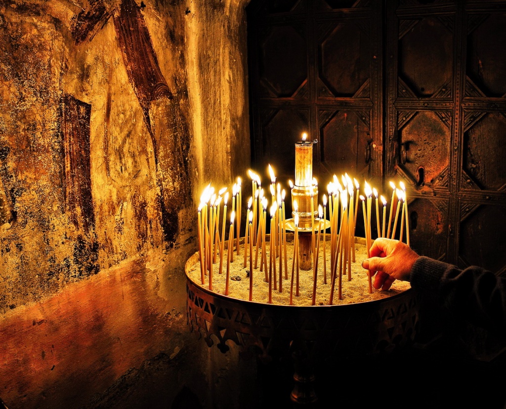 Κλέβουν και μανουάλια τώρα