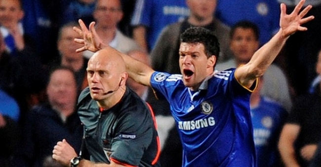 ”Δέχομαι απειλές για τη ζωή μου”