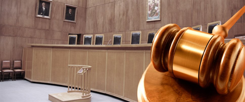 Προθεσμία για τον δικηγόρο με τα όπλα