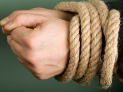 4 μέρες δεμένοι και φιμωμένοι