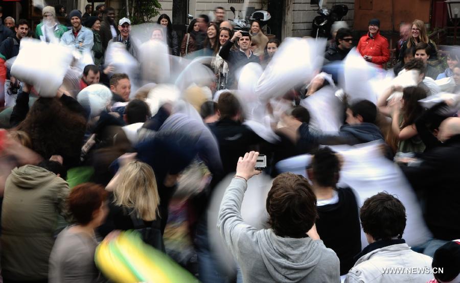 Μαξιλαροπόλεμος στην Ιταλία