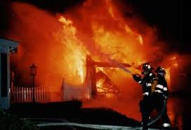 Φωτιά σε εγκαταλελειμμένο σπίτι