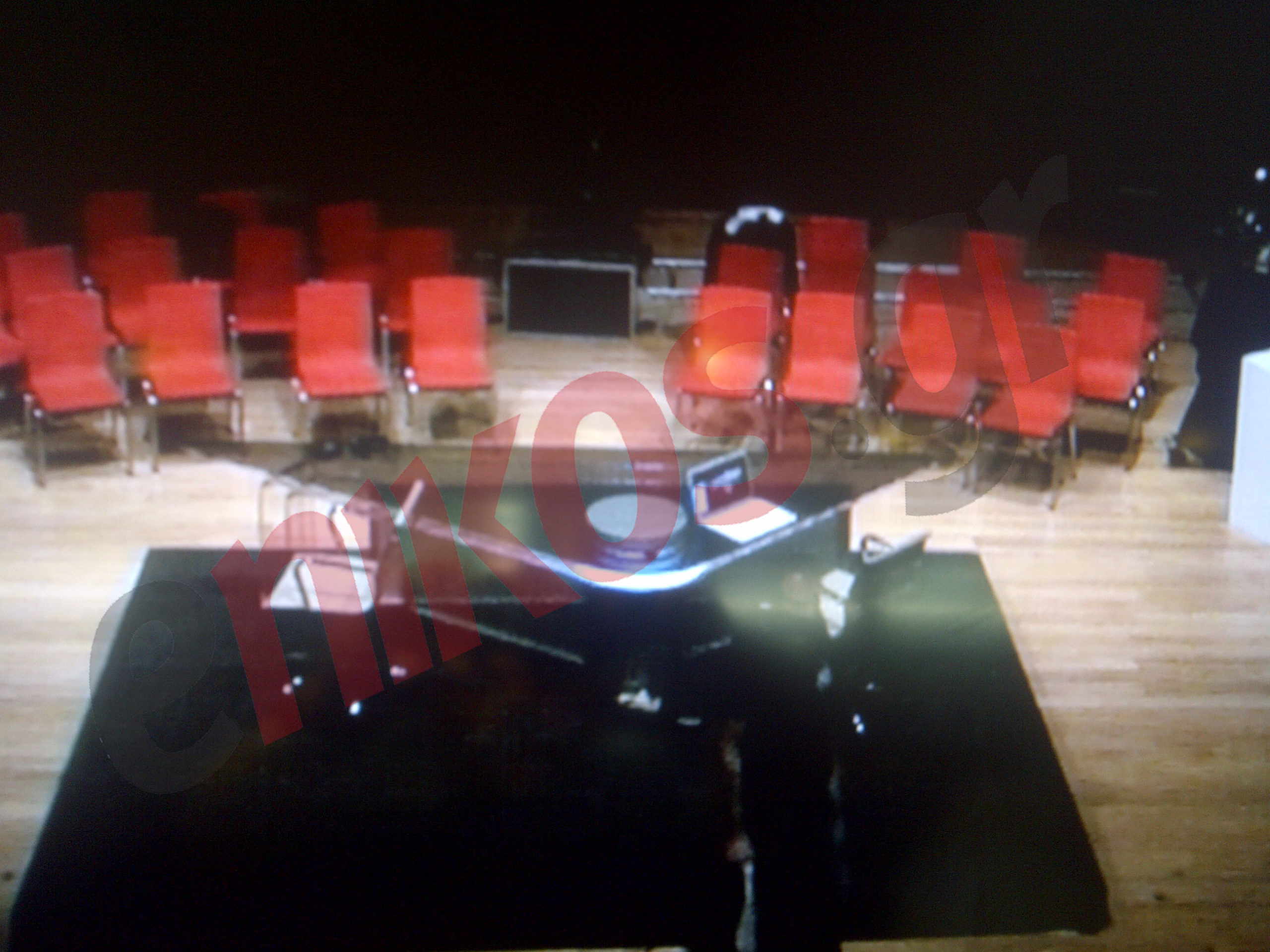 Λίγο πριν την εκπομπή