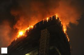 Φωτιά σε ουρανοξύστη