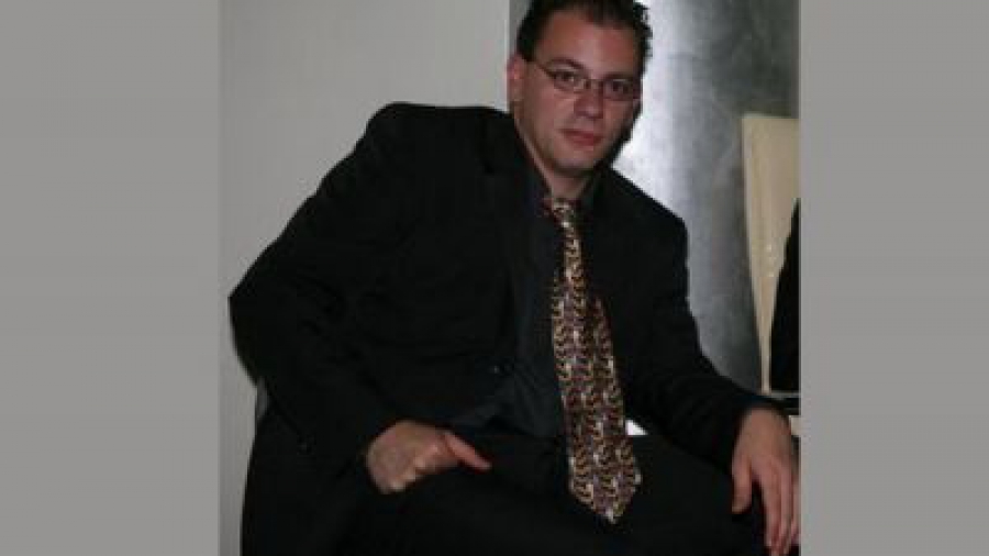 Ποιός πάει στον Καμμένο;