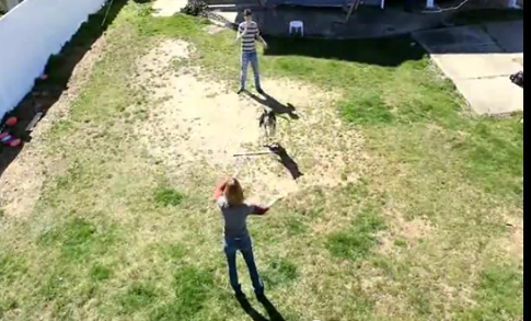 Ο σκύλος που έκανε σκοινάκι