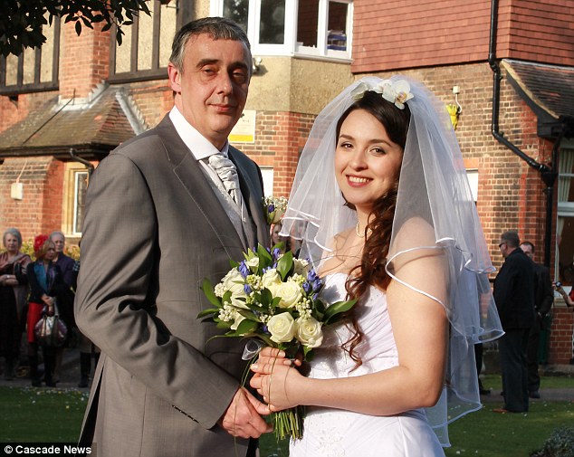 “Σεμνά και ταπεινά” η νύφη