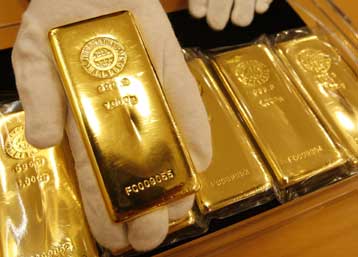 Παρέδωσε τις ράβδους στην αστυνομία