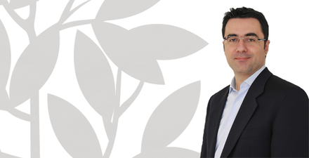 «Δίνετε ψεύτικες υποσχέσεις»