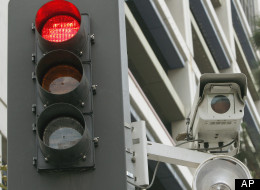 Κόβουν φως, νερό για… κλήσεις