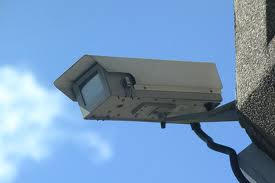 Θέλει 1800 κάμερες στους δρόμους