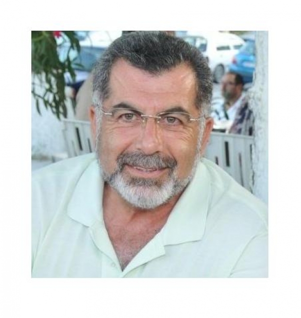 Καταγγέλλει προεκλογικά ρουσφέτια