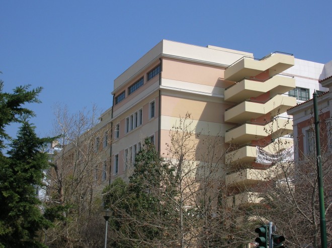 Πρόωρο Πάσχα για τη Νομική